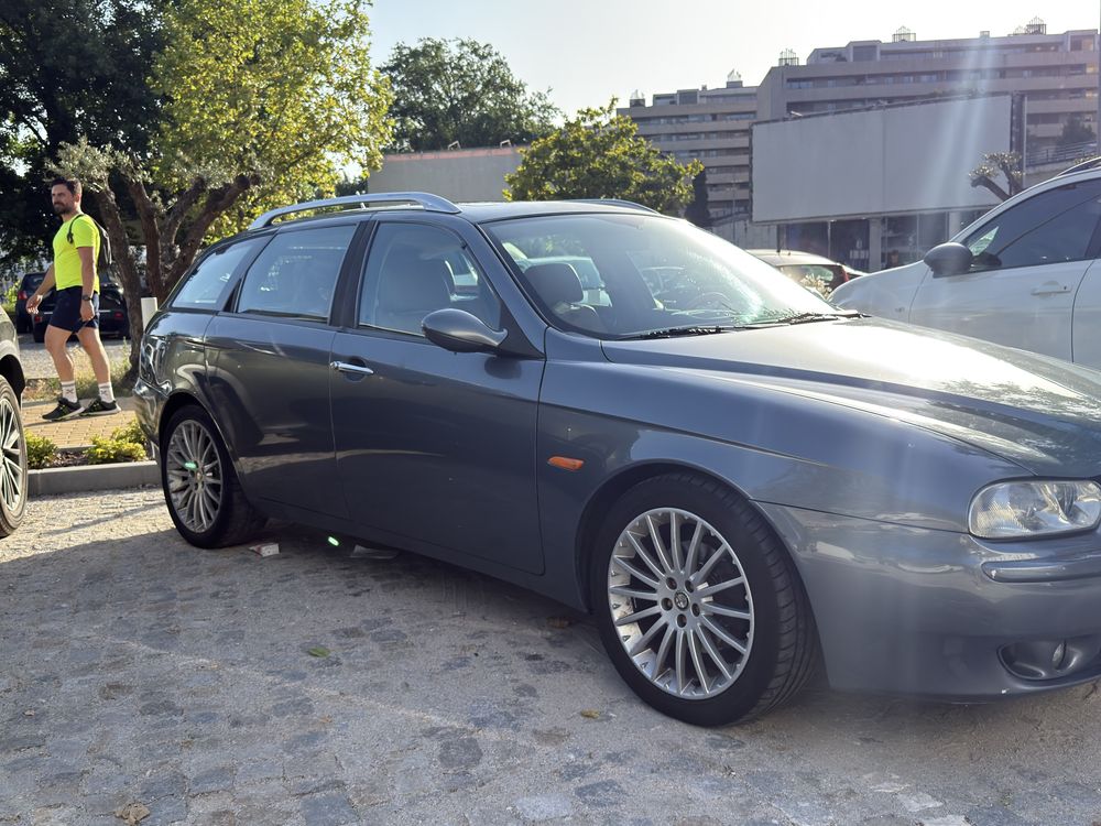 Alfa 156JTD aceito troca impecavel a nivel geral