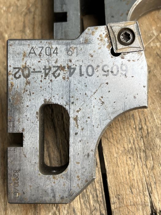 Kasety tokarskie z płytką • 2 szt. • typ 605.014.24-02