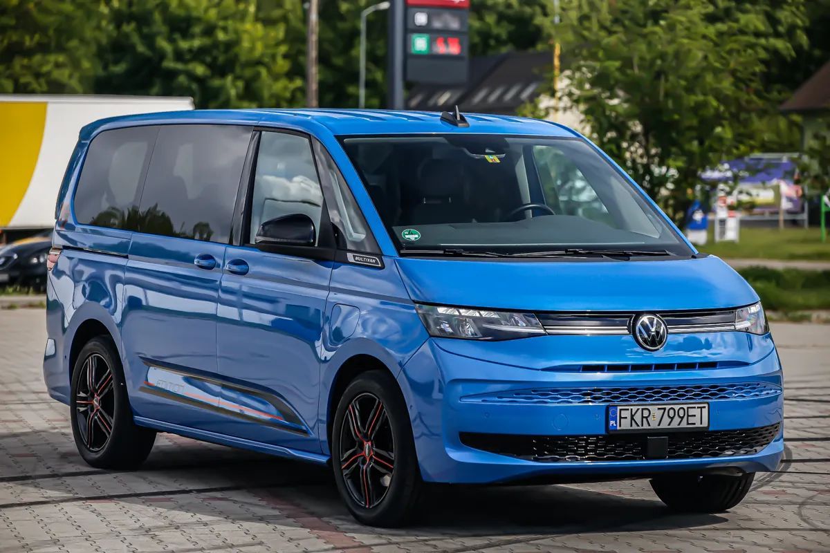 Volkswagen Multivan Multivan T7 EDITION 7miejsc VAT23% Alcantara Hak 285PS