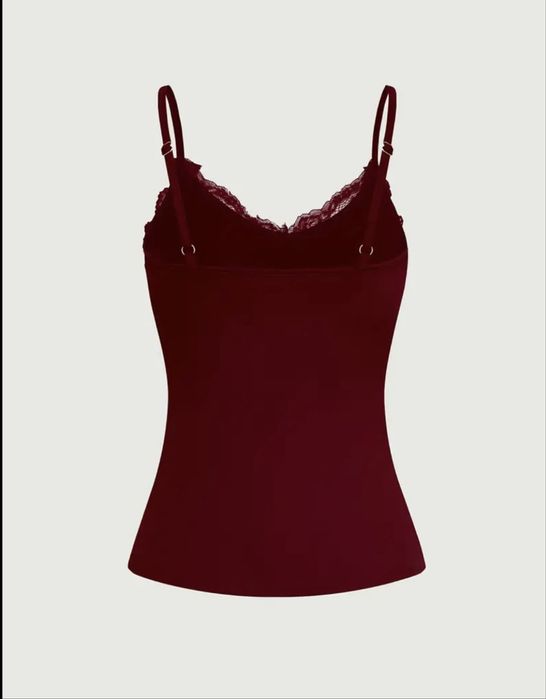 Топ на бретельках