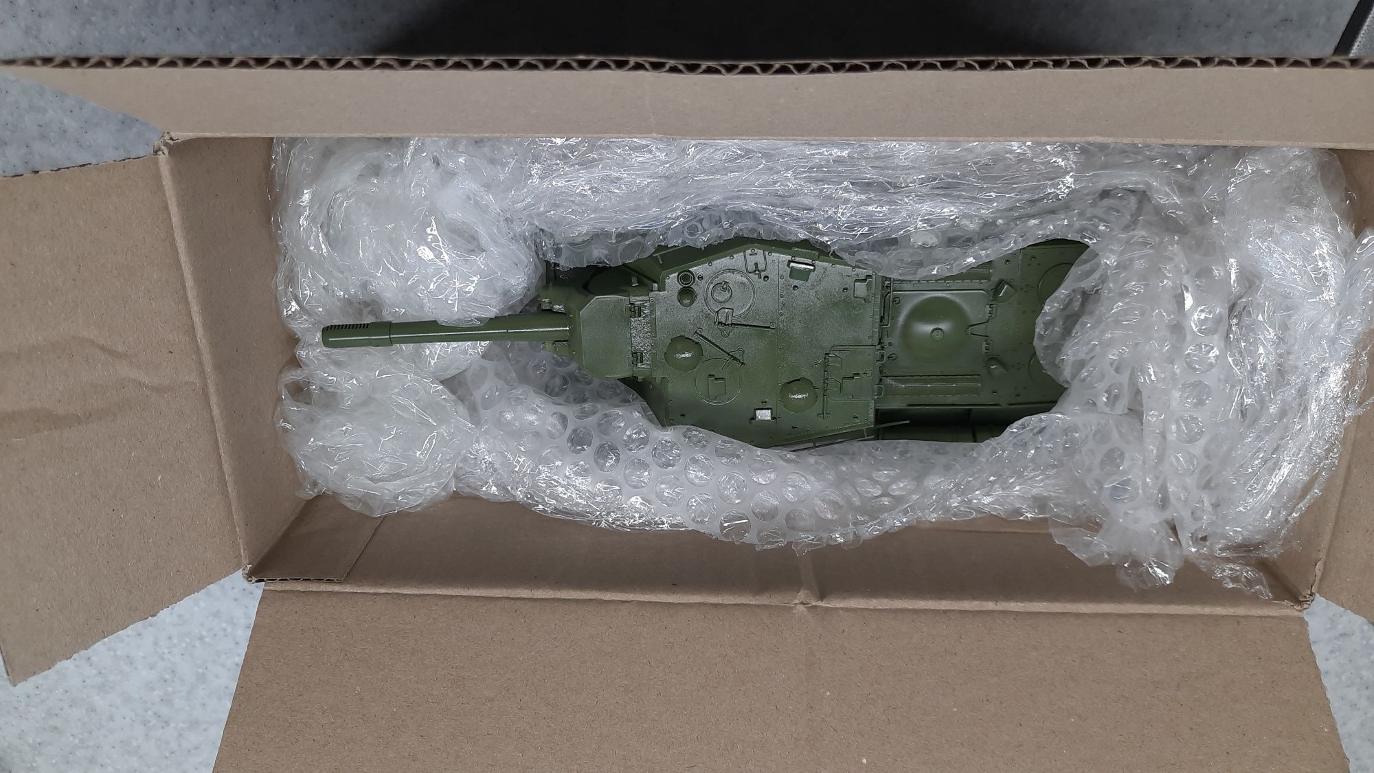 Модель танка СУ-152 масштаб 1:35