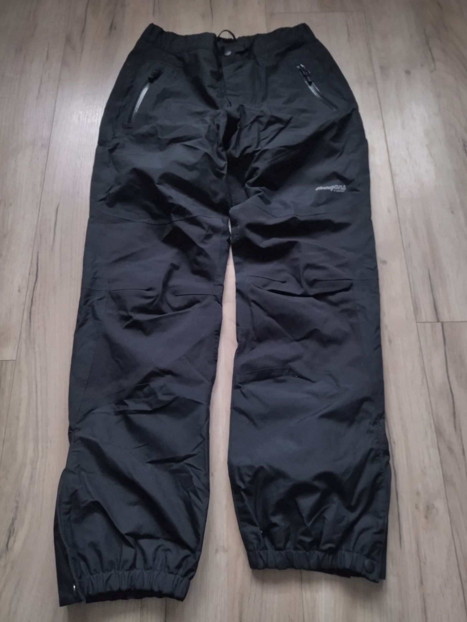 Spodnie Bergans r152