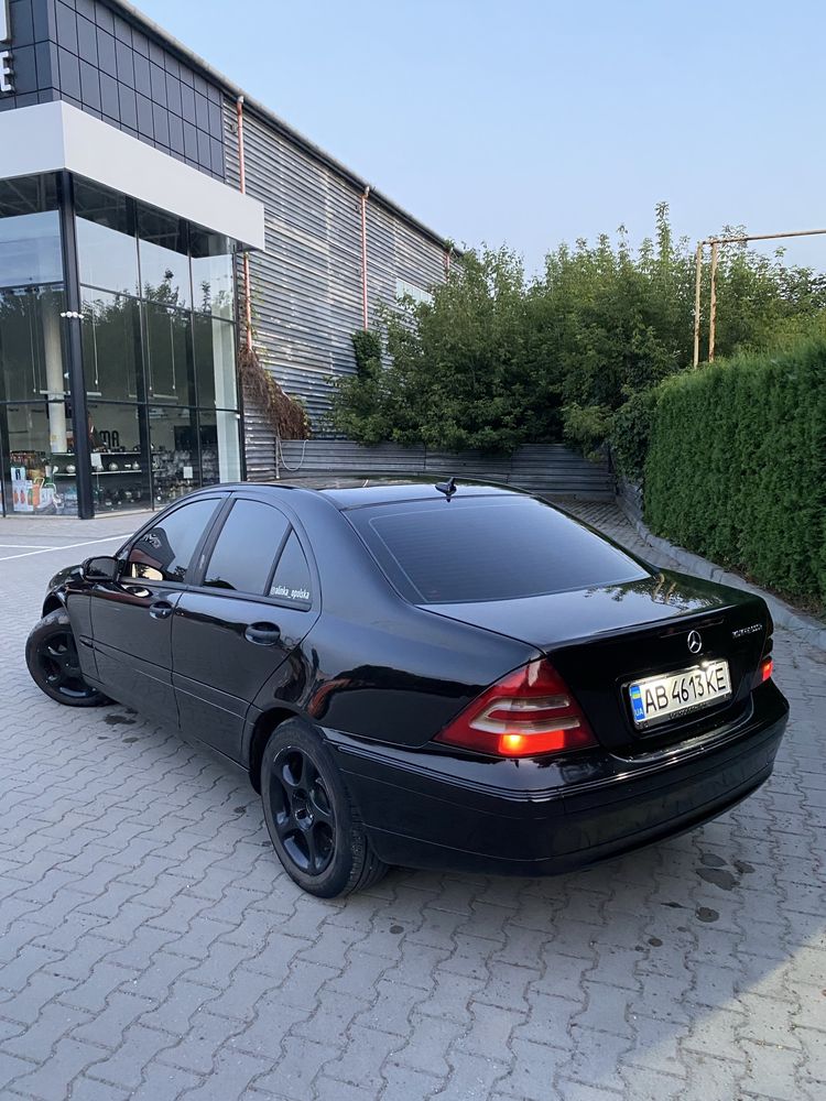 Продам мерседес w203