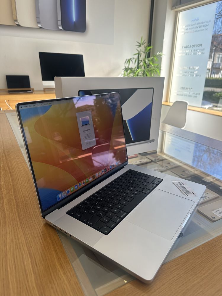 MacBook Pro 16 M1 // 512SSD // 16GB RAM *como novo