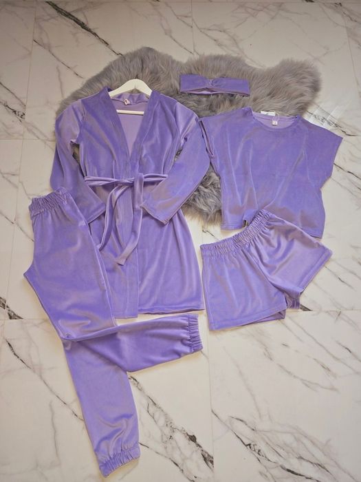 Піжама велюрова 5 в 1 для дівчинки 146,152,158,164