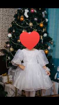 Продам святкову (випуску) сукню для дівчинки 128