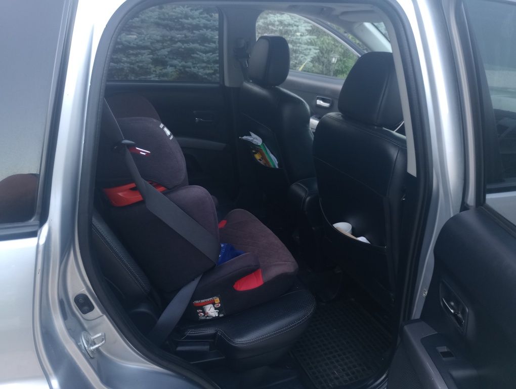 Sprzedam Mitsubishi Outlander 2.2 DID