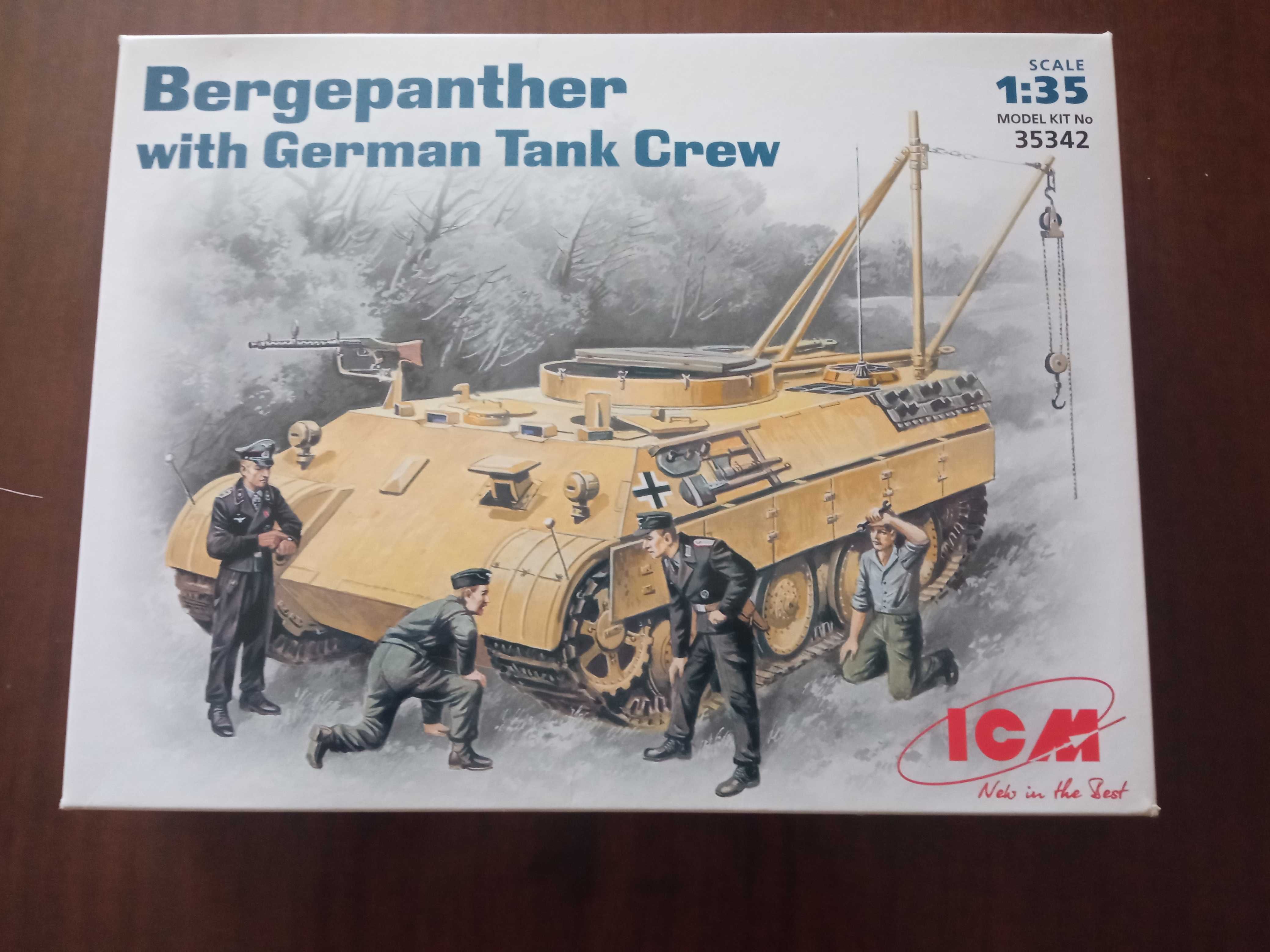 Bergepanther with German Tank Crew - ICM 35342 (1:35)
