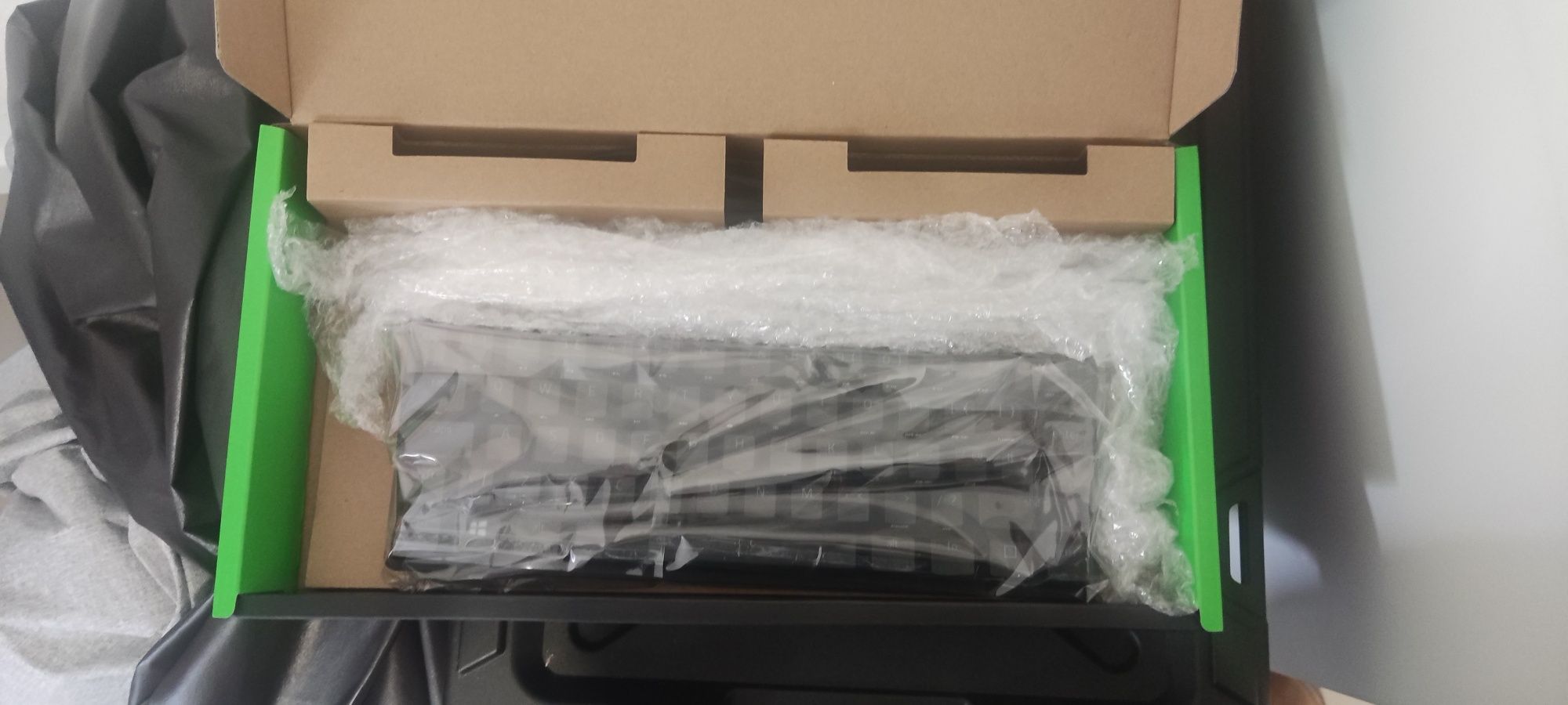 Teclado Razer Huntsman Mini - Aceito troca comando ps5 branco original