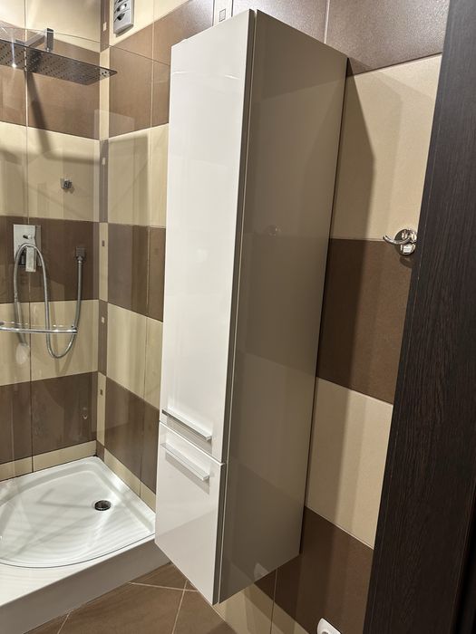 Szafka łazienkowa wisząca biały połysk