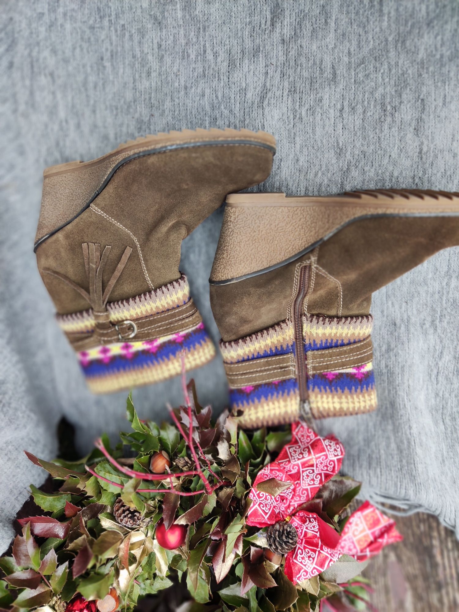 Buty zamszowe wiosenne z wzorem