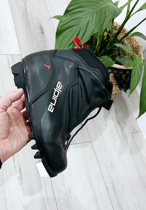 Buty narciarskie dziecięce do nart biegowych Alpina Touring rozm.33