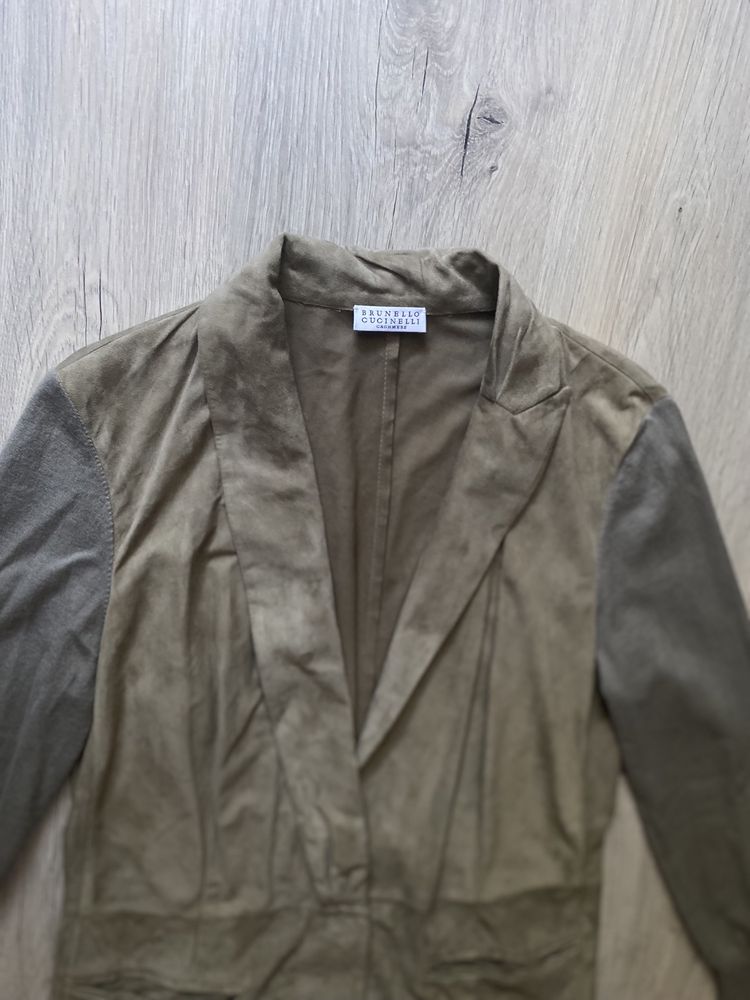 Продам женский пиджак ,курточка,кардиган Brunello Cucinelli
