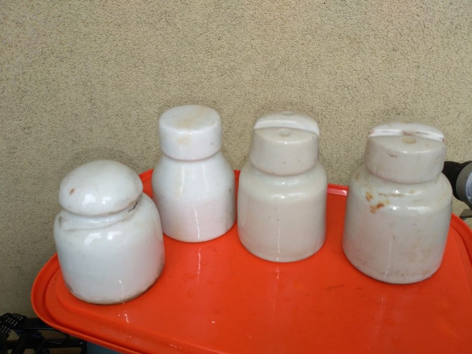 Izolatory,szklo,porcelana,hobby,antyki,starocie,nasuwki,ozdoby