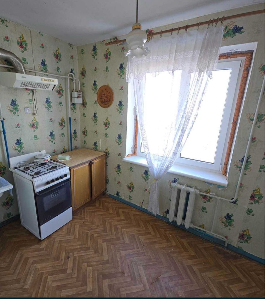 Продаю Большую 3х комнатную квартиру 68 кв м с КВАДРАТНЫМ ХОЛОМ