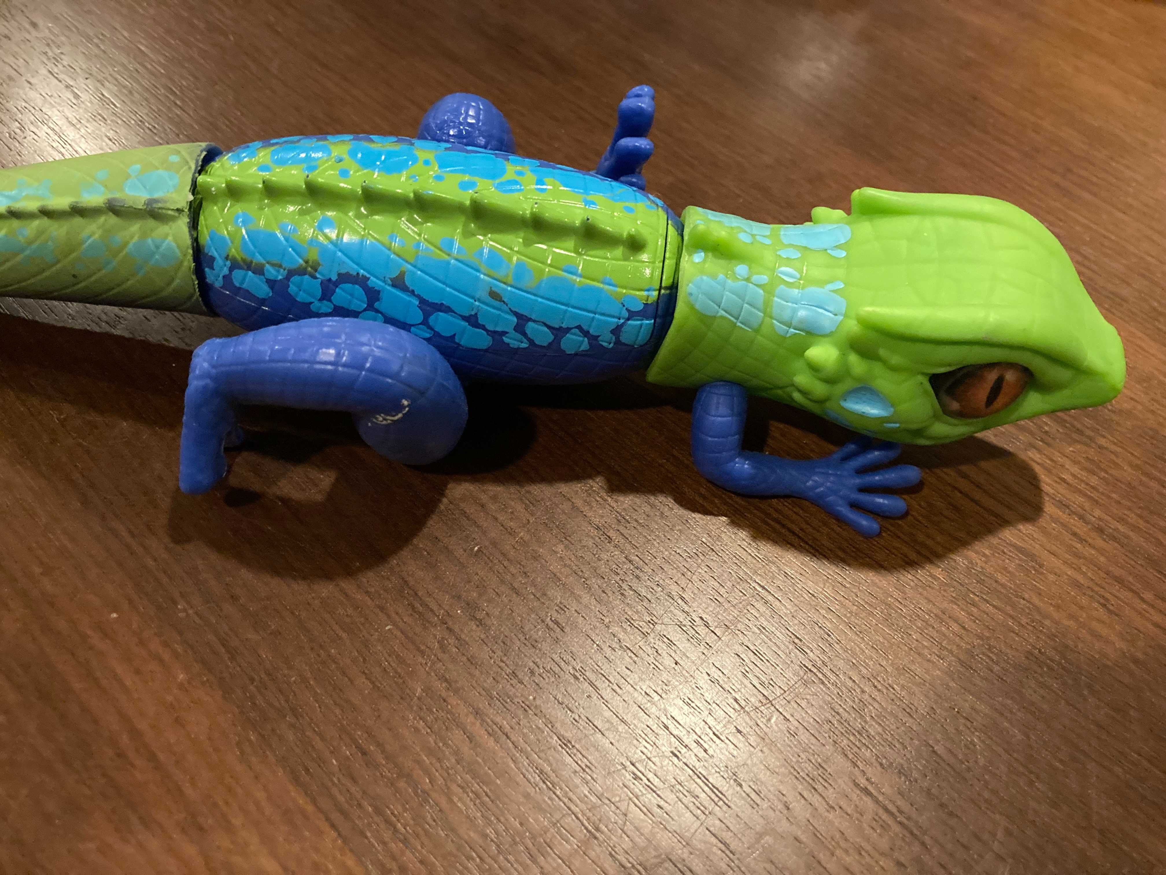 Robot Alive Lagarto