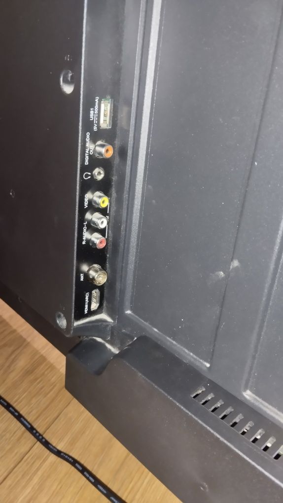 Bravis led 43G5000+ t2
