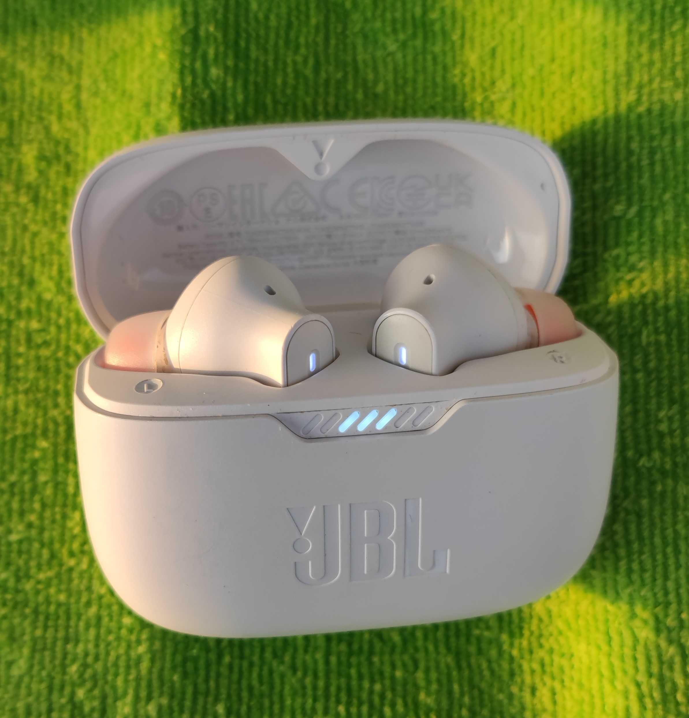 Sluchawki JBL Tune 230NC TWS 100% Oryginalne