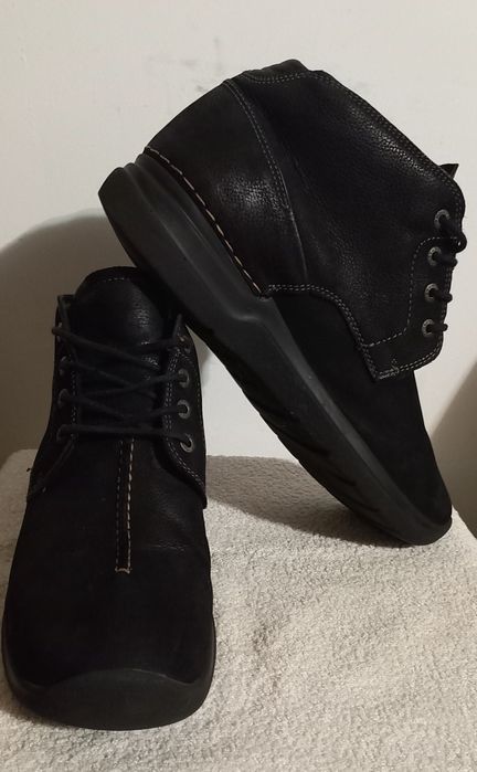 Продам чоловічі оригінальні черевики