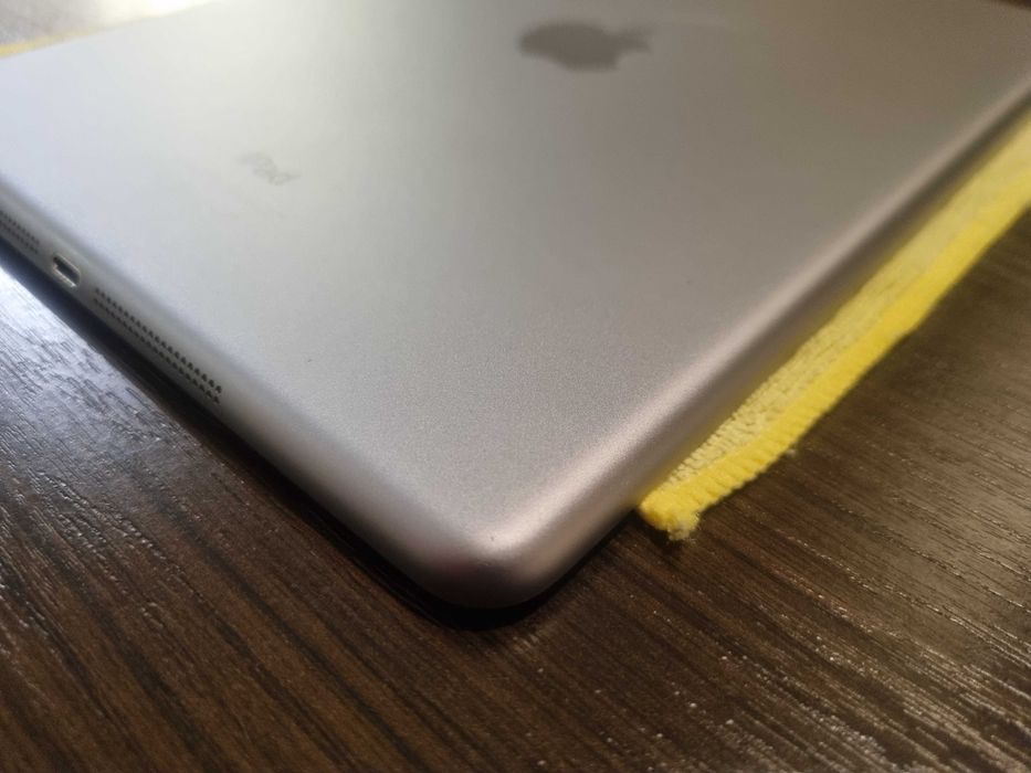 Планшет Ipad Air 32гб