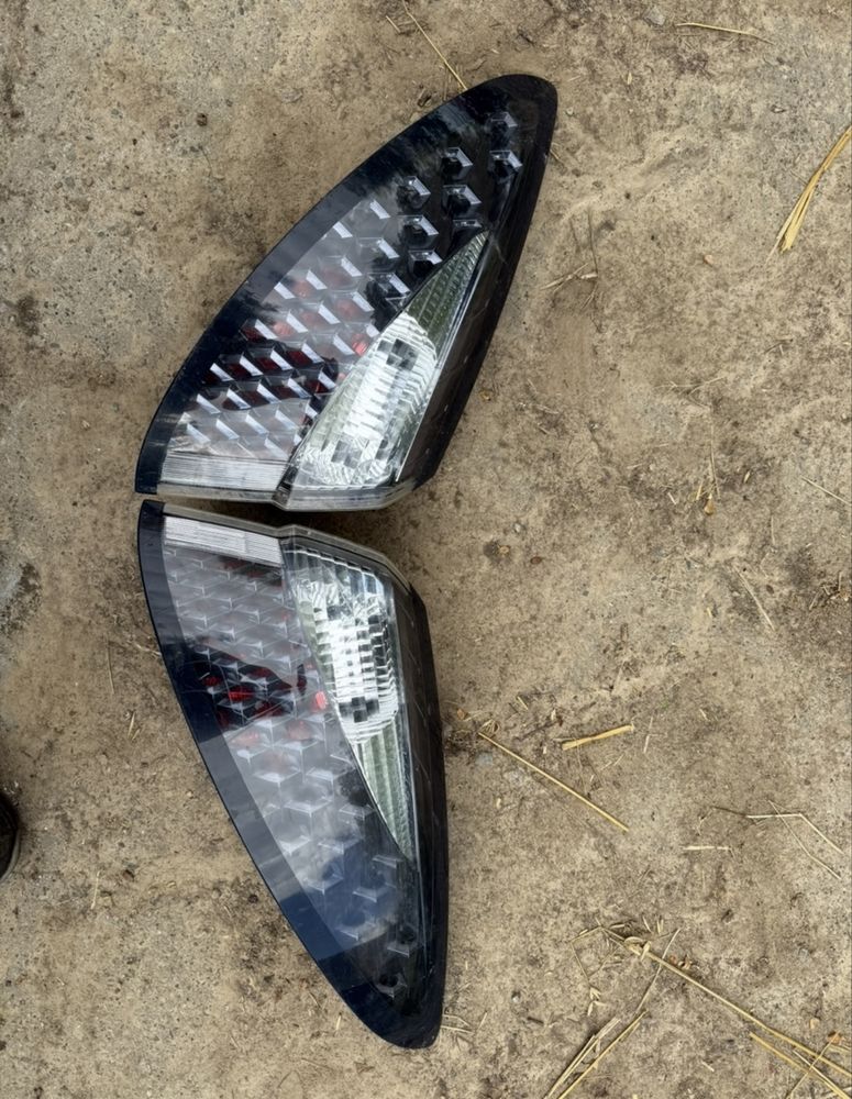 Lampy tył renault fluence Z.E