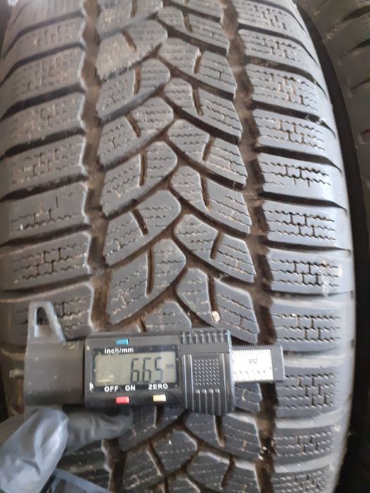 Komplet opon Firestone Winterhawk 3 195/60 R15 88T Nr.436