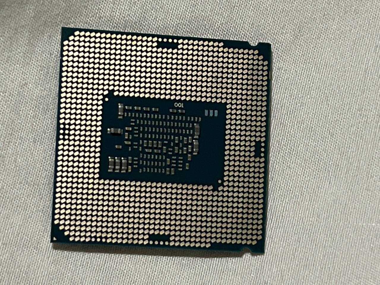 Intel Core i9-9900 ідеал