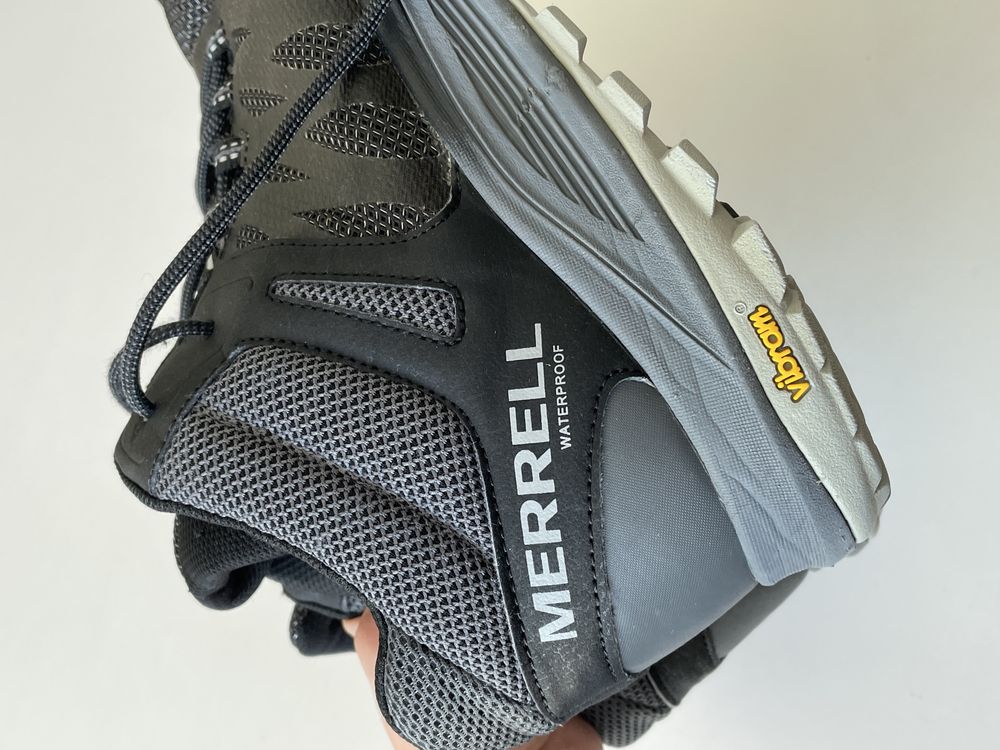 Merrell Nova Mid waterproof трекінгові черевики кросівки р. 46.5