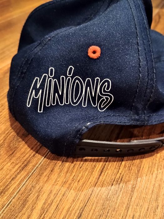 H&M czapka z daszkiem Minionek r.104