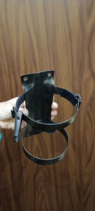 Тримач для вогнегасника настінний кріплення