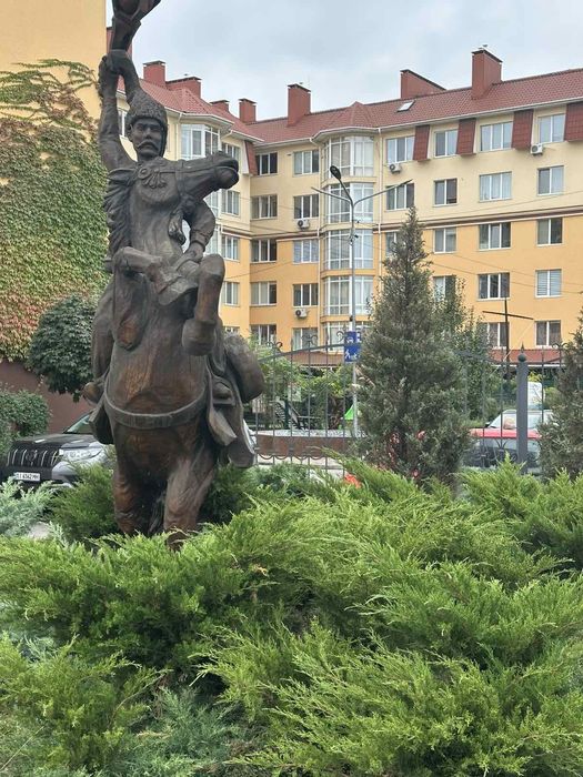 Продам 2 кімнатну квартиру по супер ціні в ЖК Київський маєток.