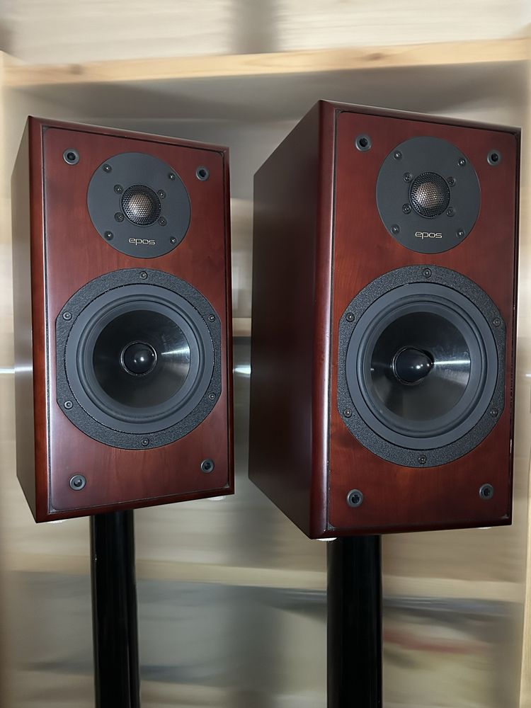 Epos m12.2 colunas inglesas
