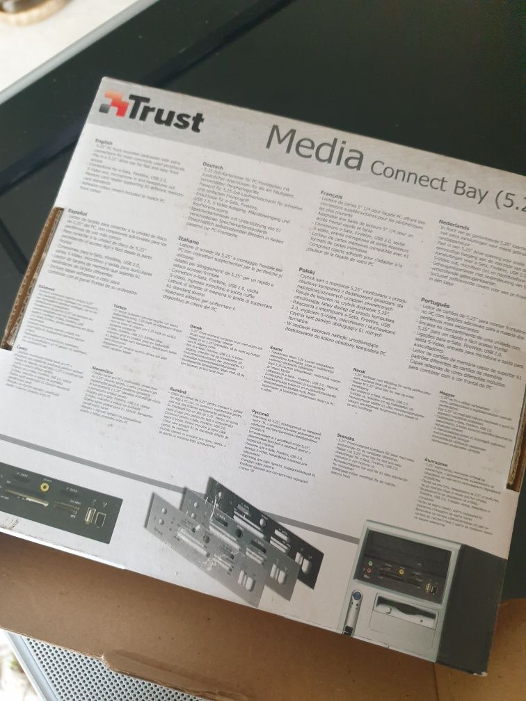Trust media connect bay (5,25") cr-3600