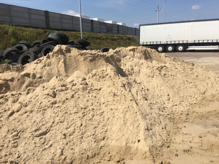 Цемент Щебінь Пісок Відсів насип або в мішках Доставка можливо з ПДВ