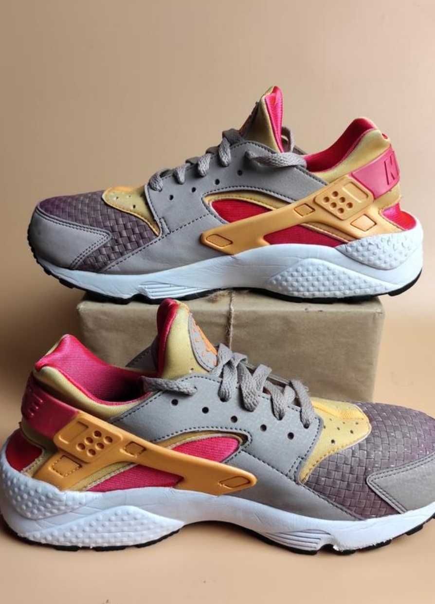 Кроссовки найк Nike Air Huarache  р.41 длина стельки 26 см.