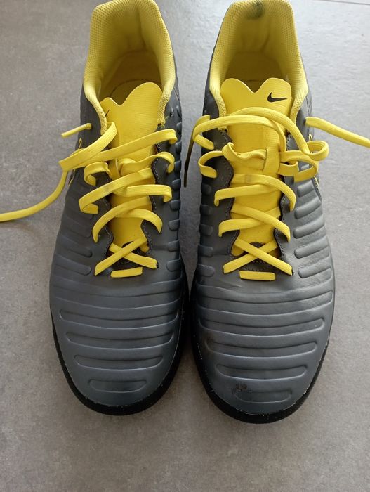 Sapatilhas Nike Tiempo, 46