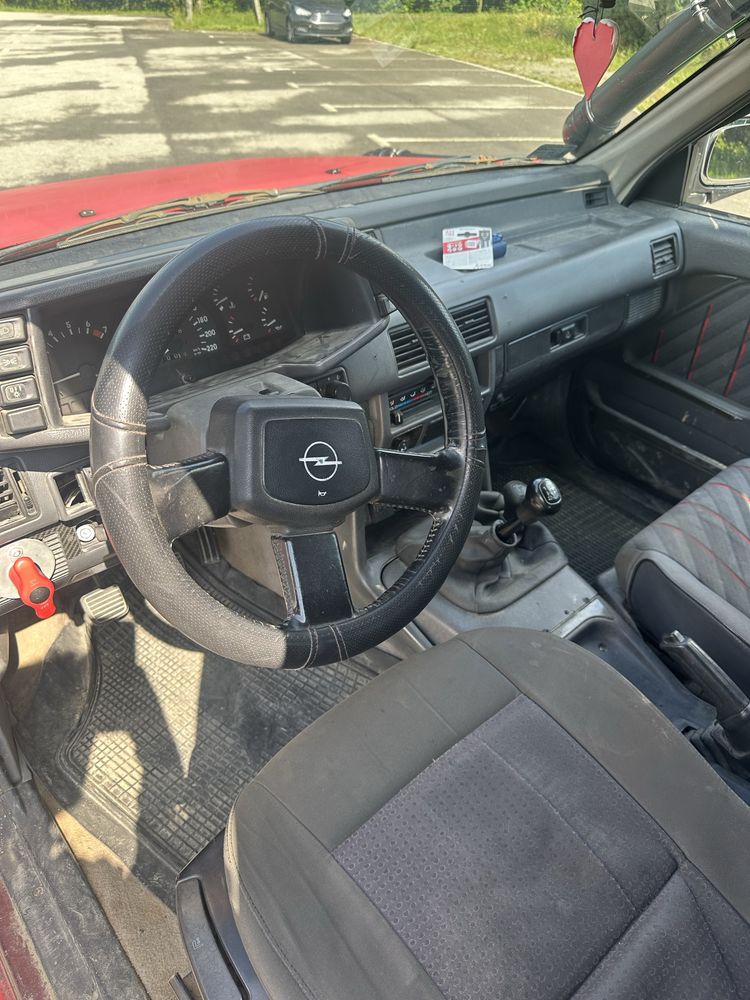 Opel frontera 2.0 + lpg 1993r 4x4