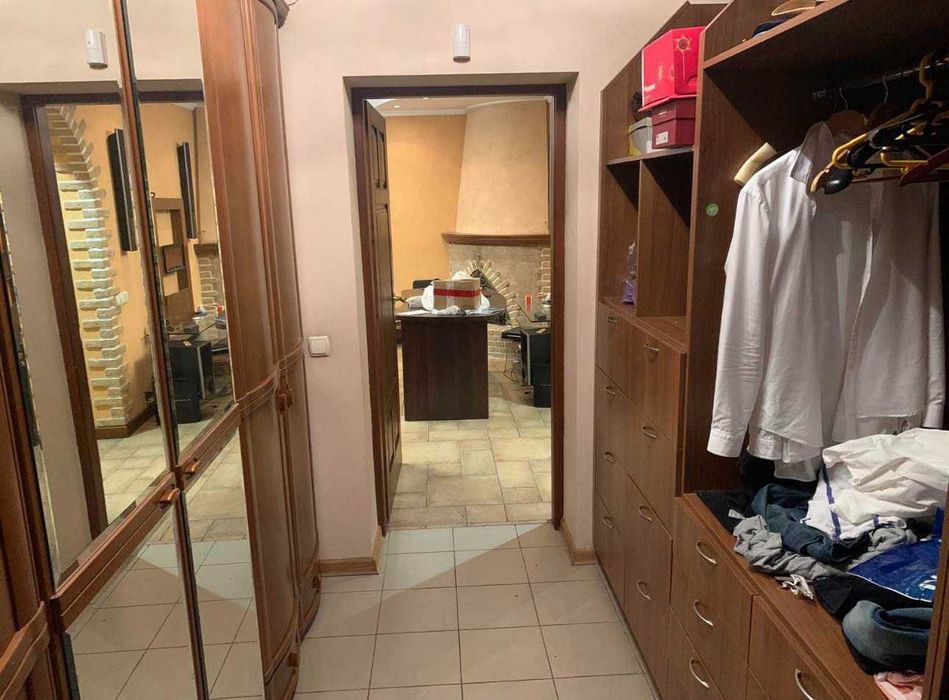 Шатиловка!Продам дом 250м2,ухоженный участок 5соток,ул.Новгородская,CB