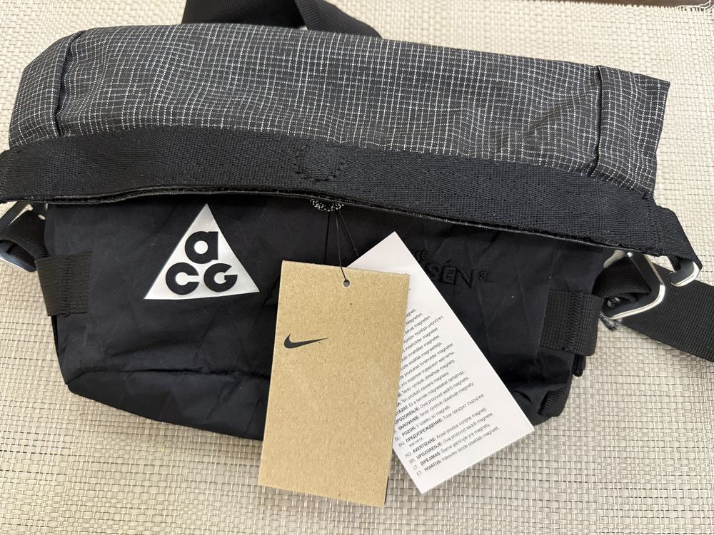 Nike ACG Aysen сумка бананка нова