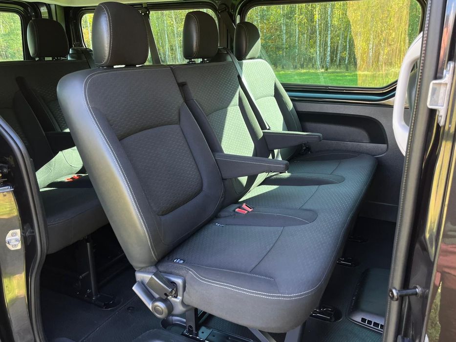 Opel Vivaro 9 osobowy*LONG*Nawiewy*Oryginał*Gotowy do rejestracji!