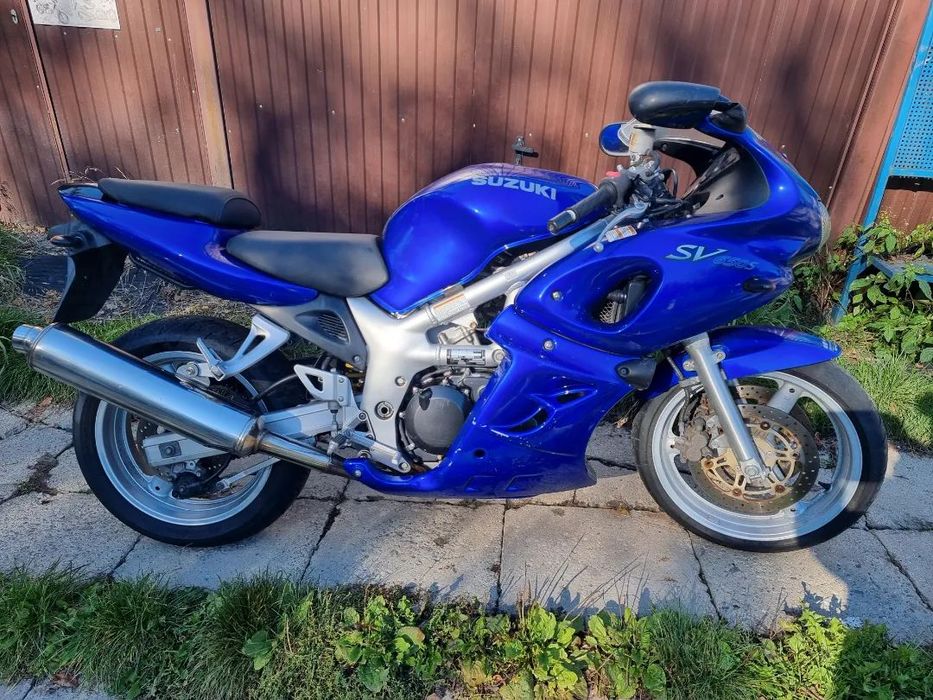 Suzuki SV Suzuki SV 650 tylko 22tys.km przebiegu sprowadzony z Niemiec