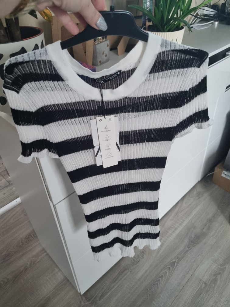 Cienka bluzka w paski Zara nowa M