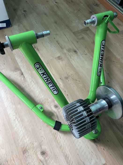 Kinetic Rock and Roll trenażer z podkladka