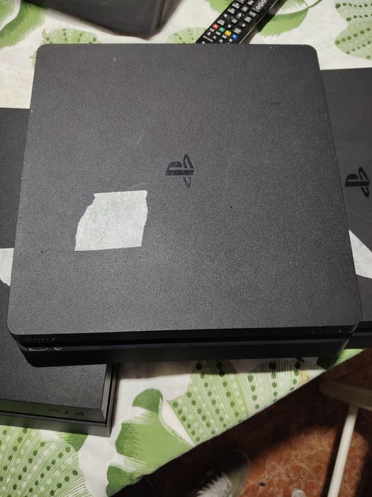 Consolas PS4 a funcionar a 100%