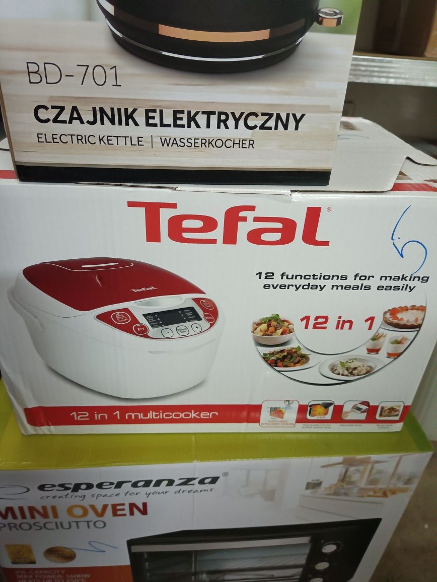 Мультиварка Tefal Fuzzy Logic FC 22 RK705138 5L  750W