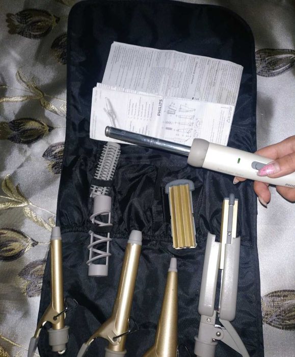 Продам плойку Филипс 7шт. насадок в чехле, в рабочем состоянии.