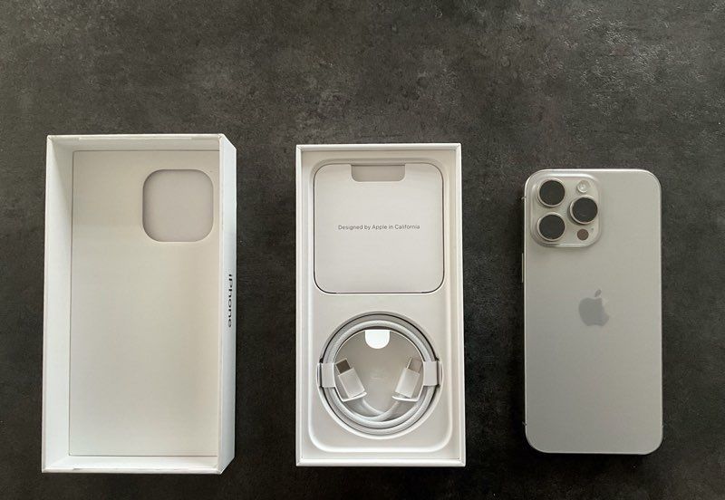 Iphone 15 pro Max vendo ou troco por s25 ultra