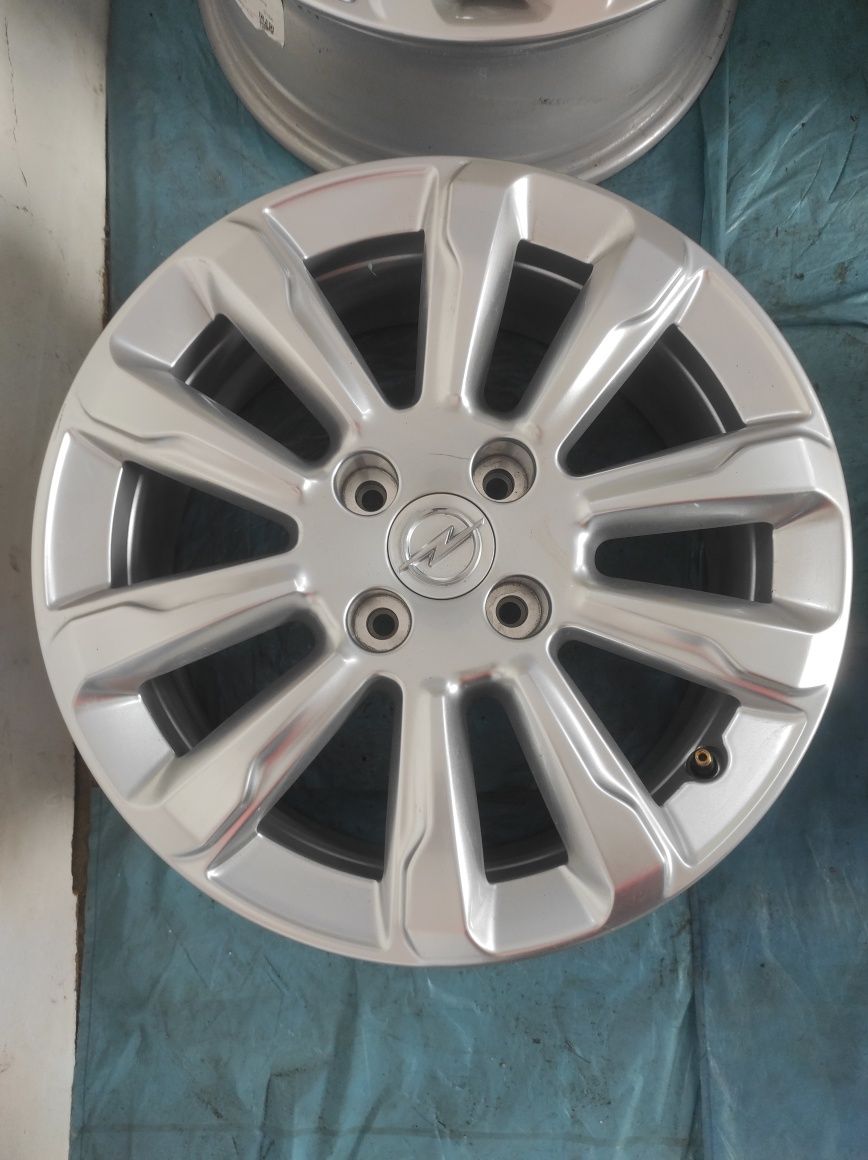 455 Felgi aluminiowe ORYGINAŁ OPEL MOKKA R 16 4x108 NOWE otwór 65,1