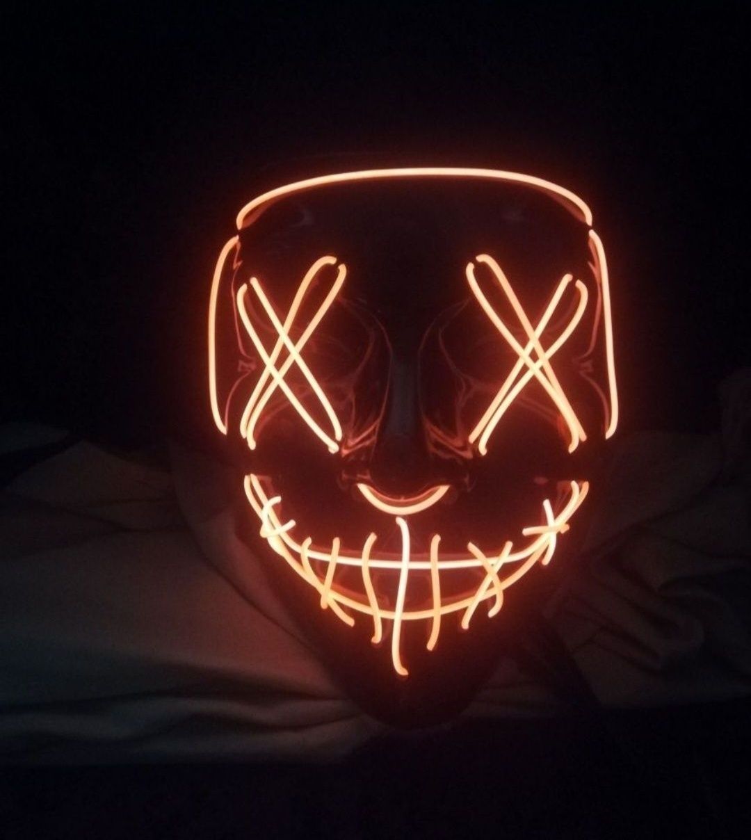 podświetlana maska na twarz halloween na baterie