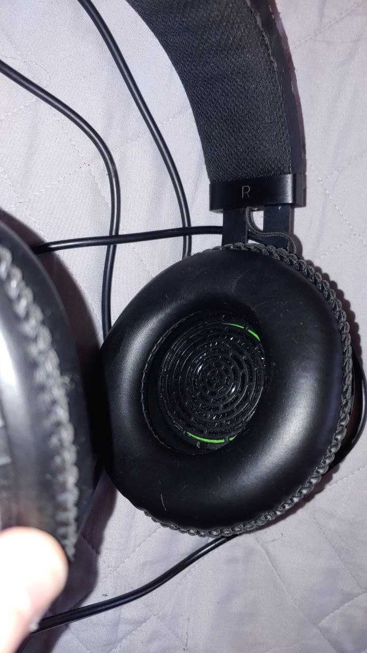 Ігрові навушники Razer Kraken Чорного кольору